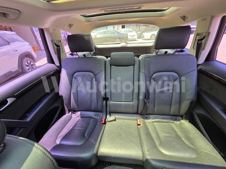 Audi Q7 2015 — 43