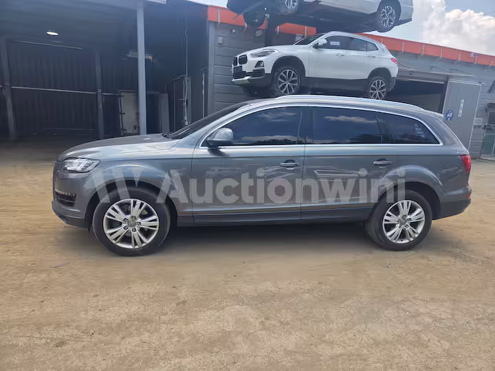 Audi Q7 2015 — 8