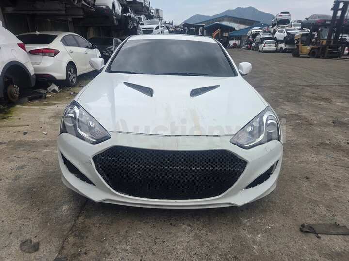 Genesis Coupe 2012 — 2