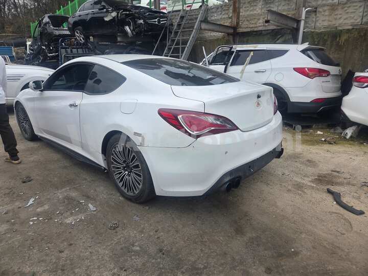 Genesis Coupe 2012 — 4