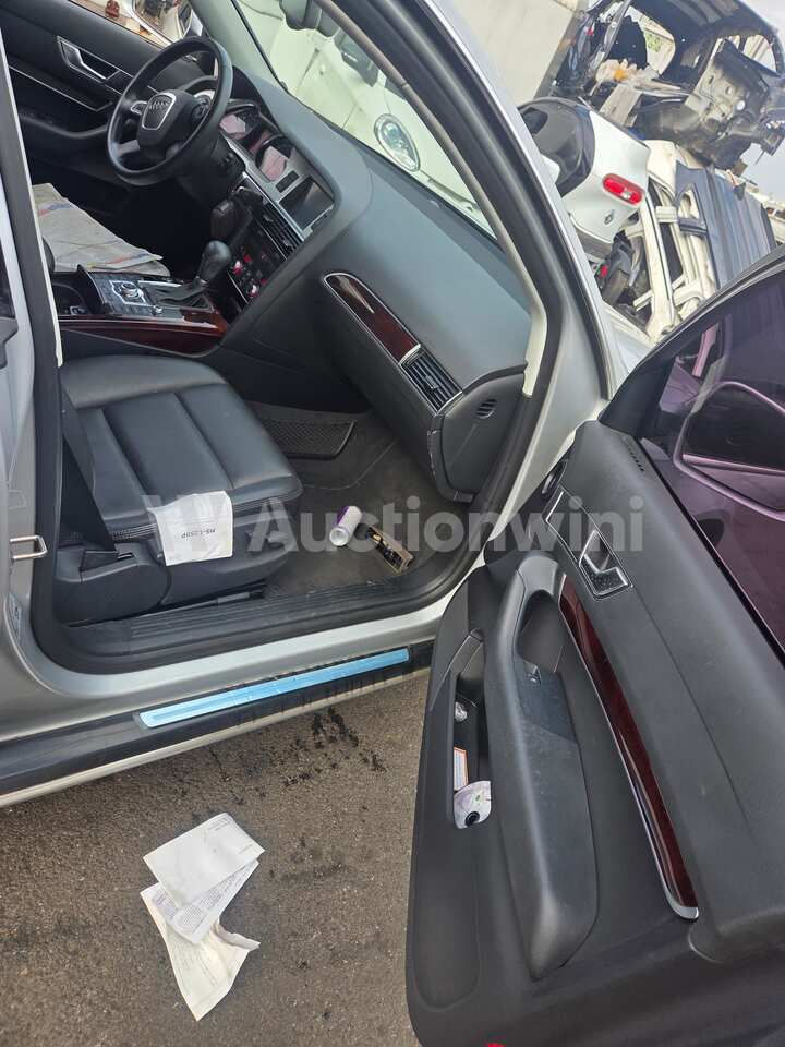 Audi A6 2011 — 13