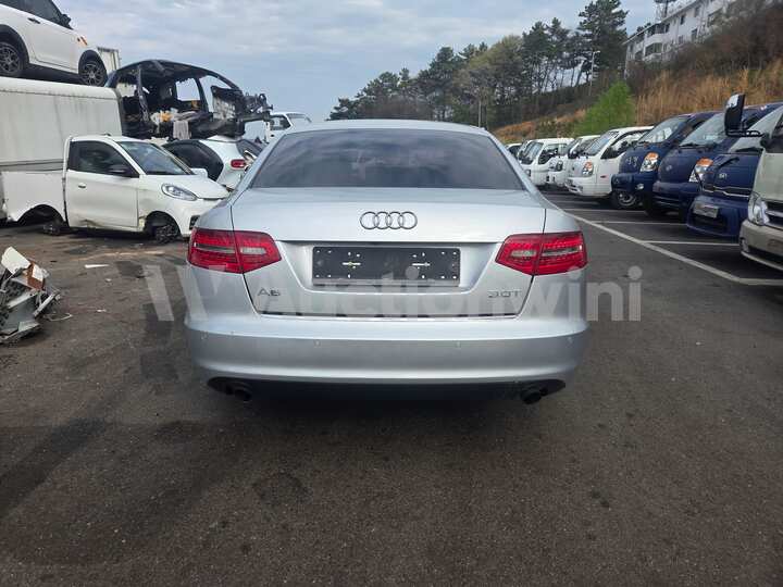 Audi A6 2011 — 3