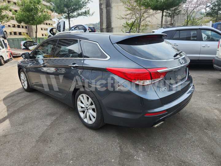 Hyundai i40 2012 — 12