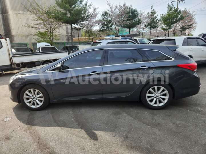 Hyundai i40 2012 — 13