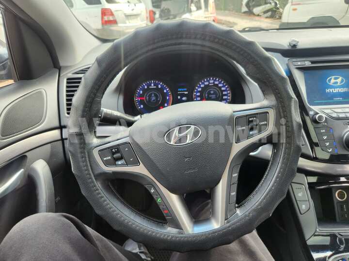 Hyundai i40 2012 — 29