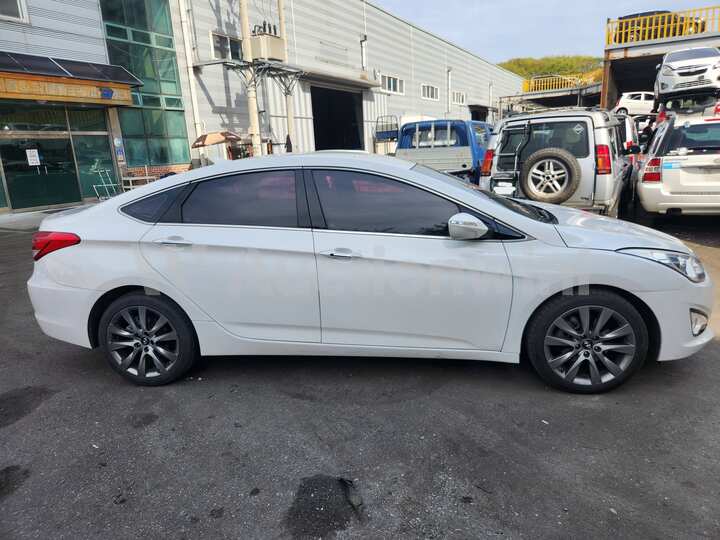 Hyundai i40 2014 — 4