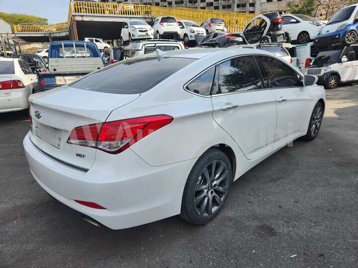 Hyundai i40 2014 — 5