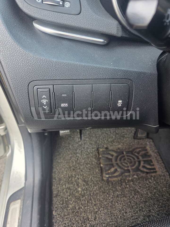 Kia K7 2012 — 18