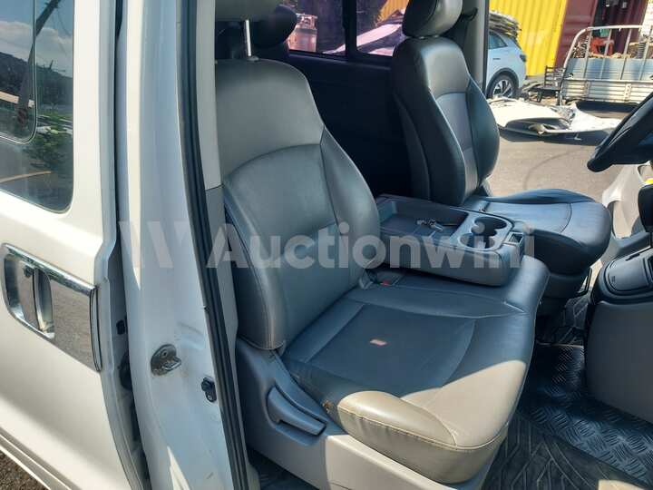 Hyundai Starex 2012 — 25