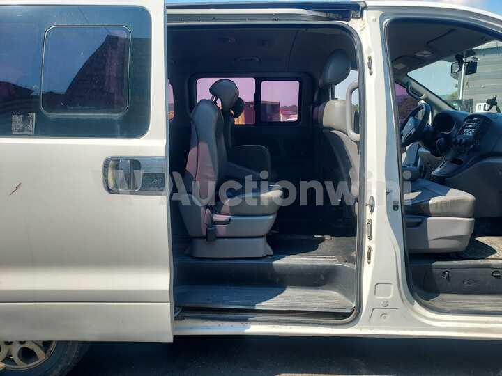 Hyundai Starex 2012 — 26