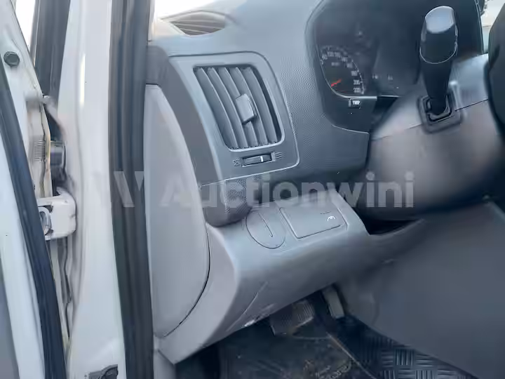 Hyundai Starex 2012 — 38