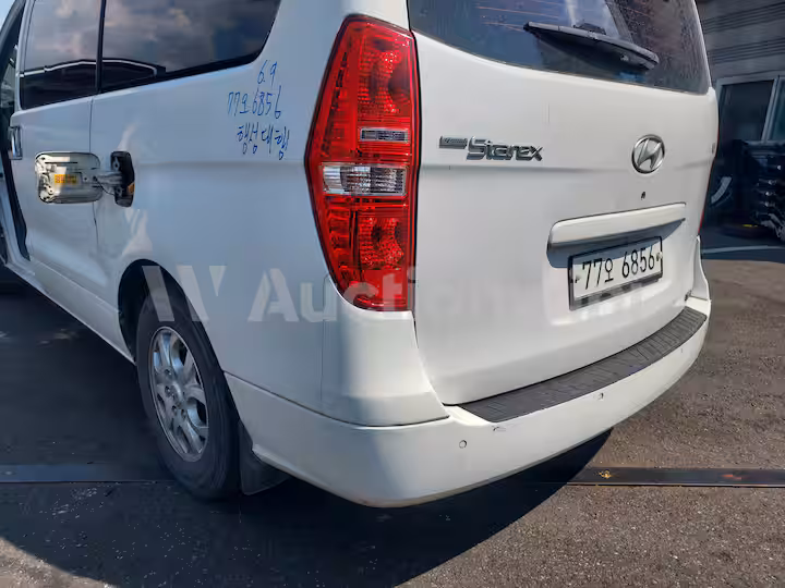 Hyundai Starex 2012 — 9
