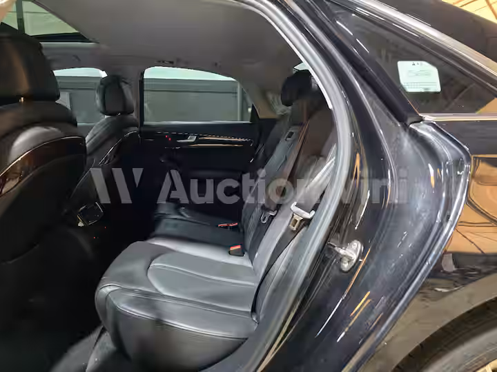 Audi A8 2015 — 20