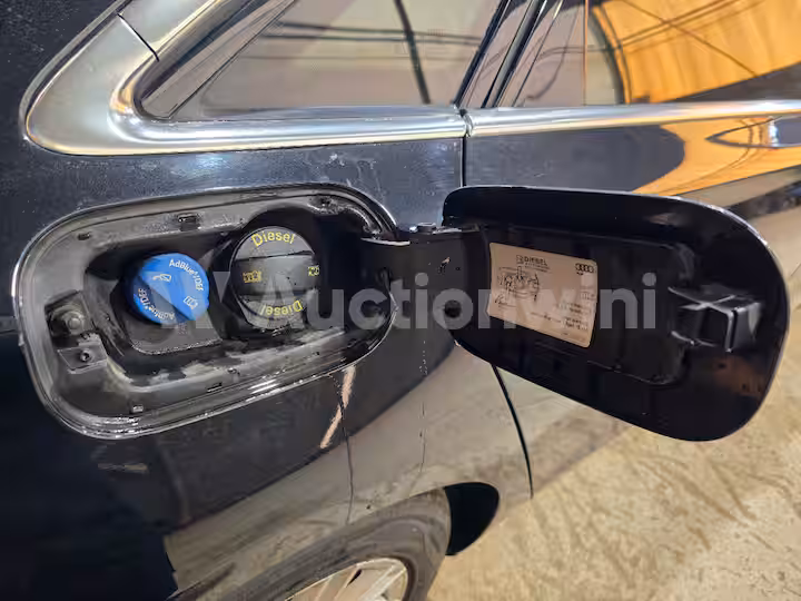 Audi A8 2015 — 26