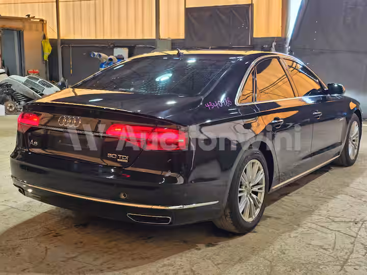 Audi A8 2015 — 5