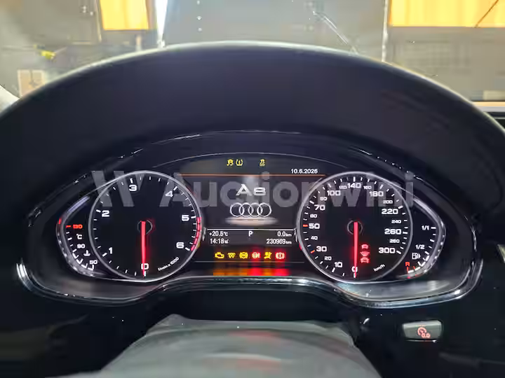 Audi A8 2015 — 41