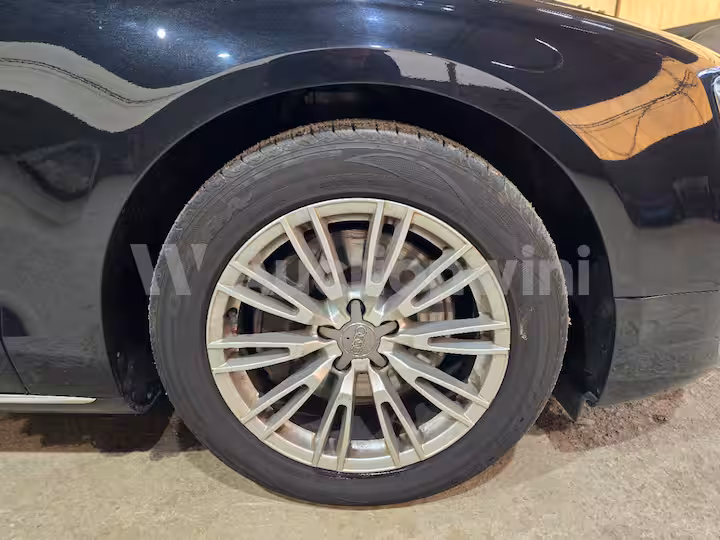 Audi A8 2015 — 54