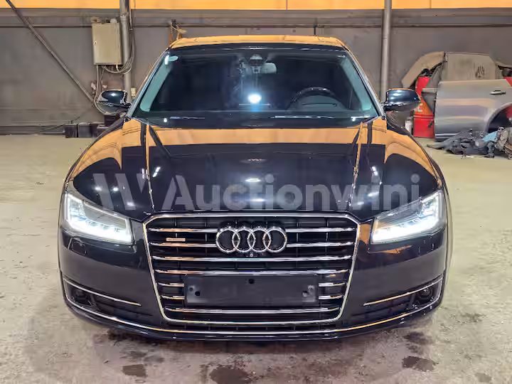 Audi A8 2015 — 9