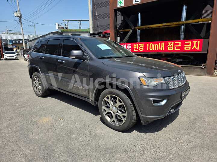 Jeep Grand Cherokee 2019 — 3