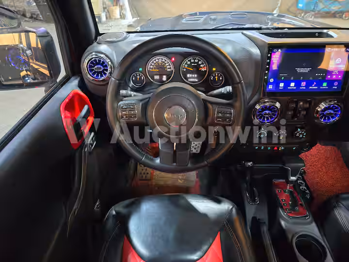 Jeep Wrangler 2016 — 31