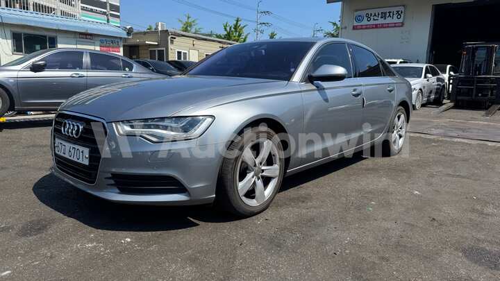 Audi A6 2015 — 2