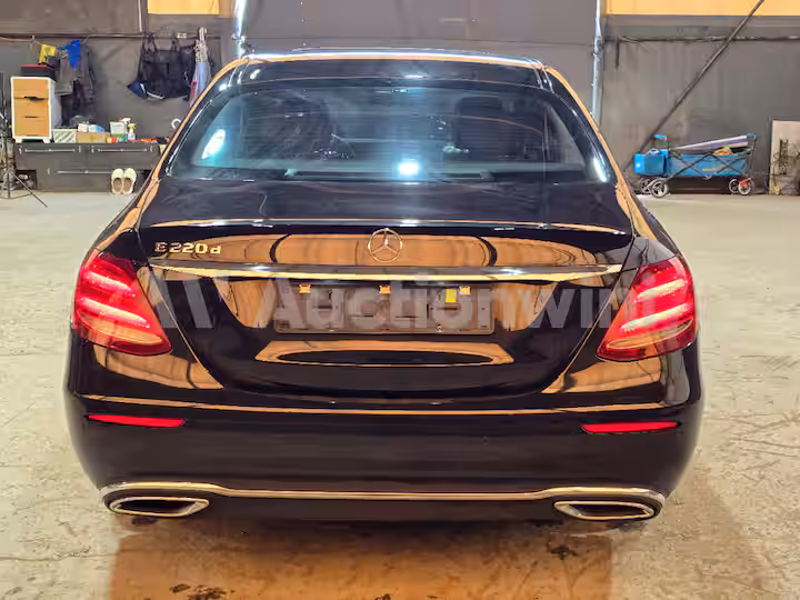 Mercedes Benz E Class 2017 — 4