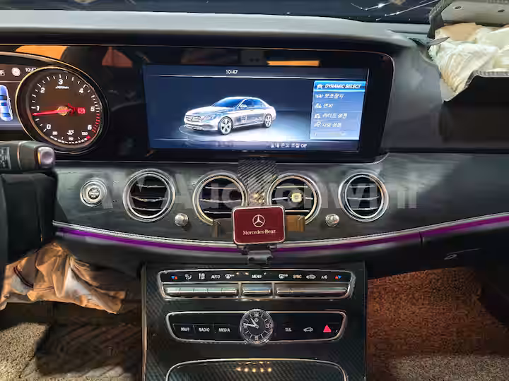 Mercedes Benz E Class 2017 — 37