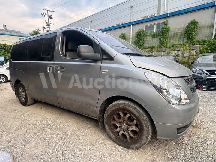 Hyundai Starex 2016 — 3