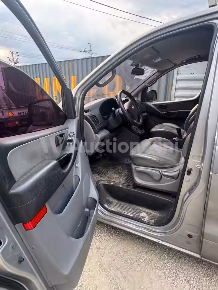 Hyundai Starex 2016 — 8