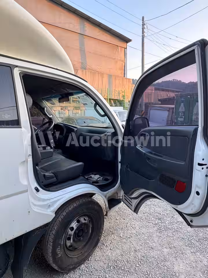 Kia Bongo3 2013 — 8