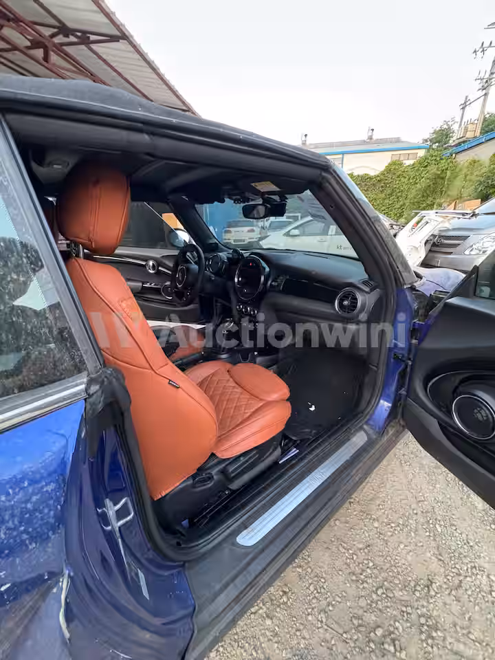 Mini Cooper 2019 — 15