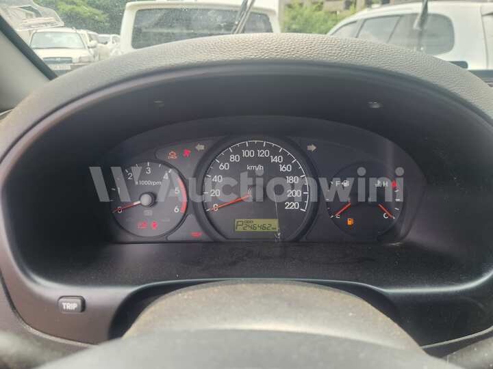 Hyundai Starex 2012 — 28