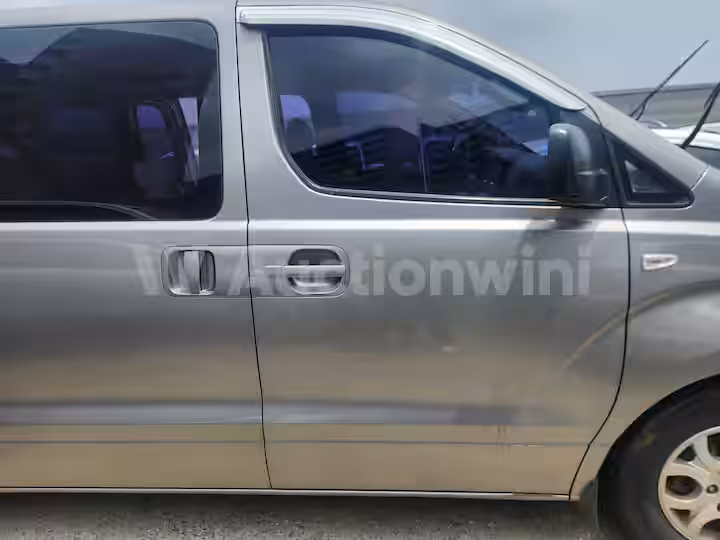 Hyundai Starex 2012 — 8