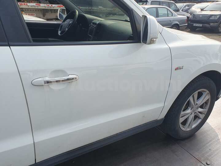 Hyundai SantaFe 2010 — 11