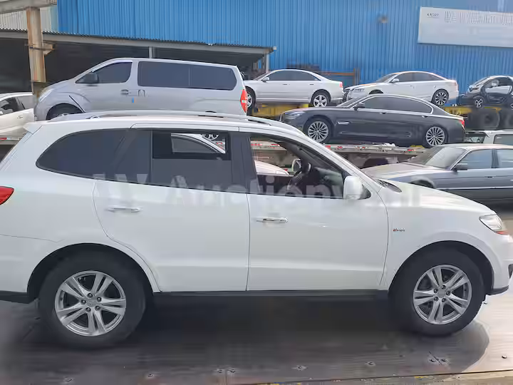 Hyundai SantaFe 2010 — 12