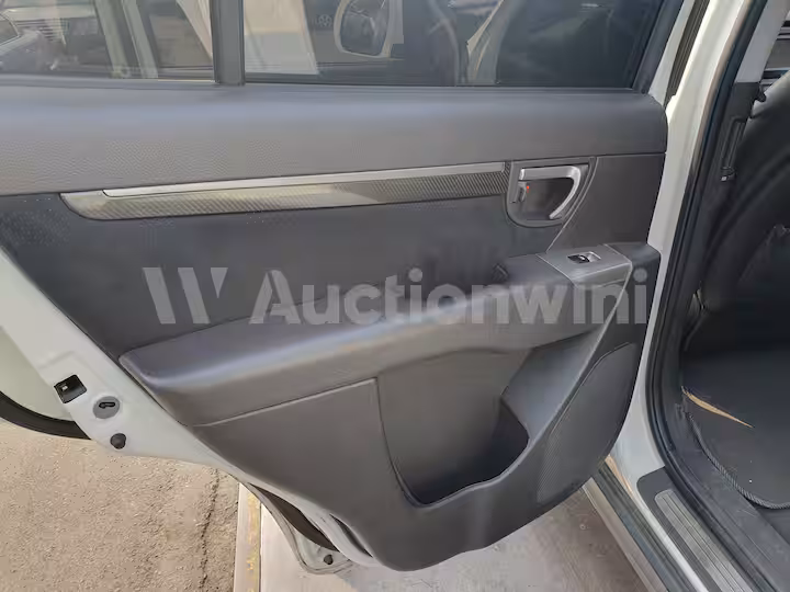 Hyundai SantaFe 2010 — 18