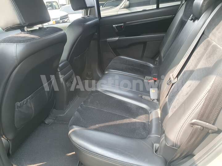 Hyundai SantaFe 2010 — 27