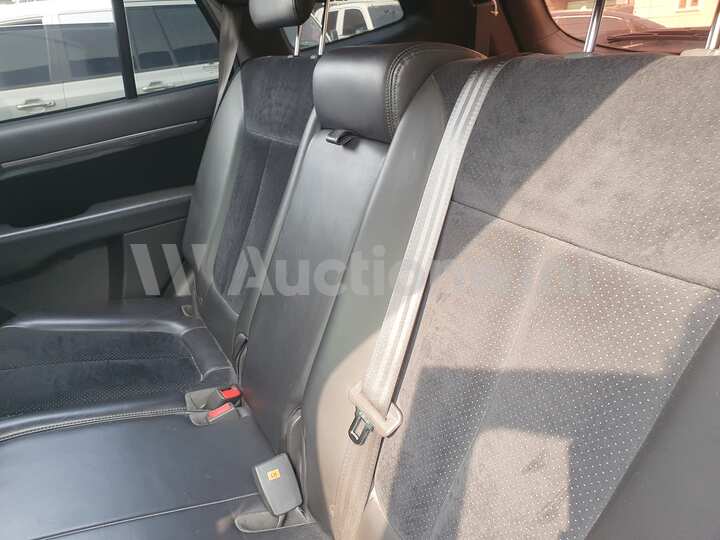 Hyundai SantaFe 2010 — 28