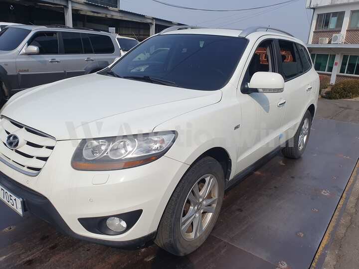 Hyundai SantaFe 2010 — 4