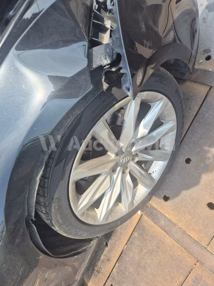 Audi A7 2013 — 17