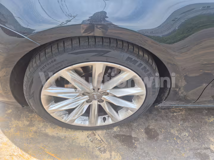 Audi A7 2013 — 26
