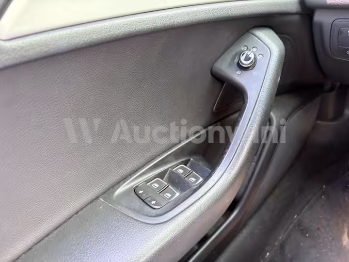 Audi A6 2012 — 16