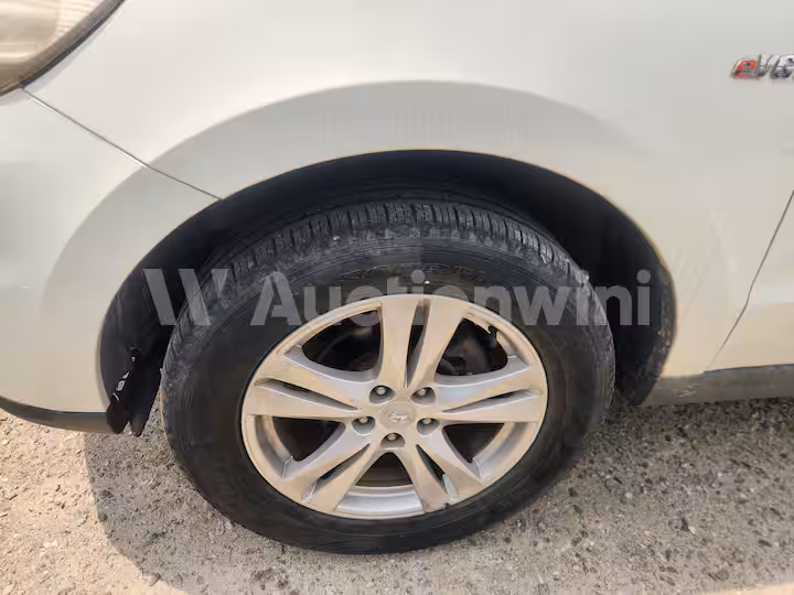 Hyundai SantaFe 2010 — 14