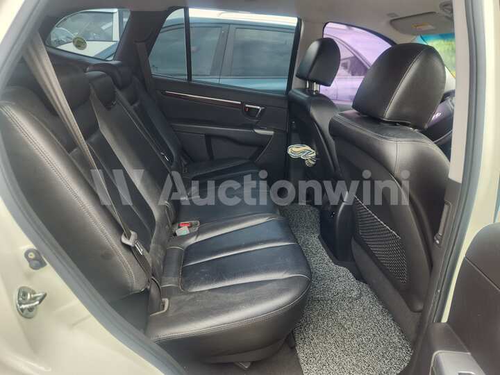 Hyundai SantaFe 2010 — 24