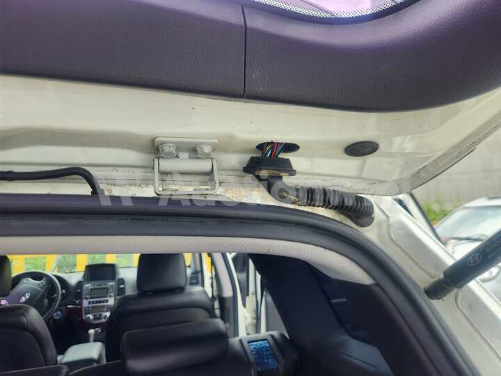 Hyundai SantaFe 2010 — 29