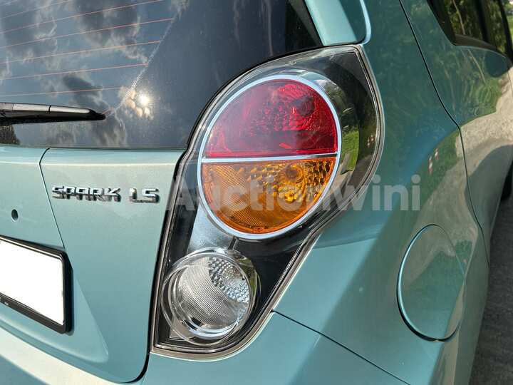 Chevrolet Spark 2012 — 16