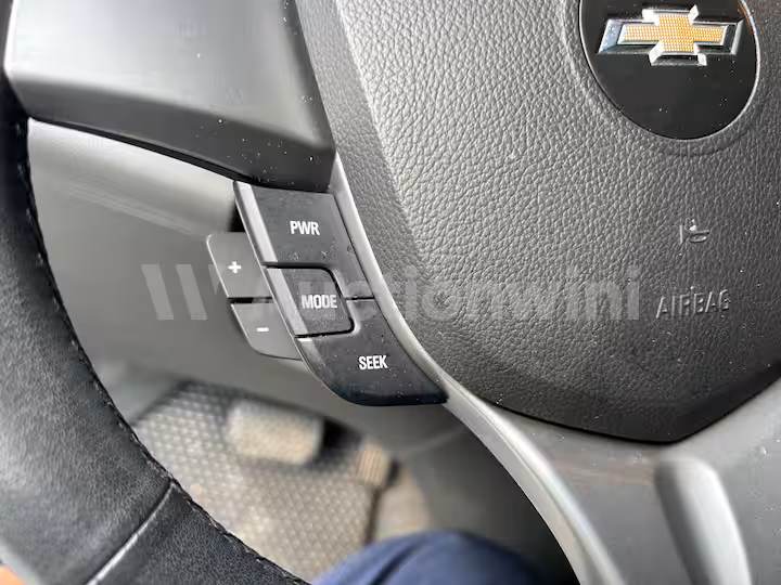 Chevrolet Spark 2012 — 41
