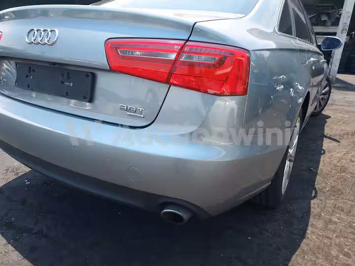 Audi A6 2012 — 12