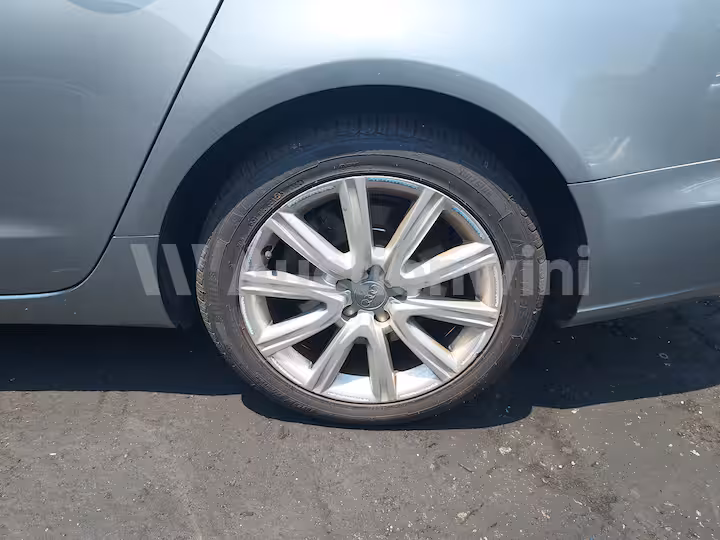 Audi A6 2012 — 14