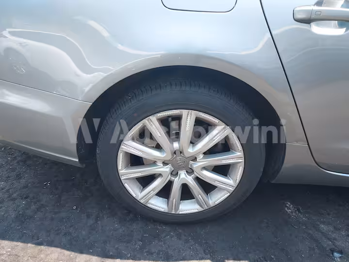 Audi A6 2012 — 15